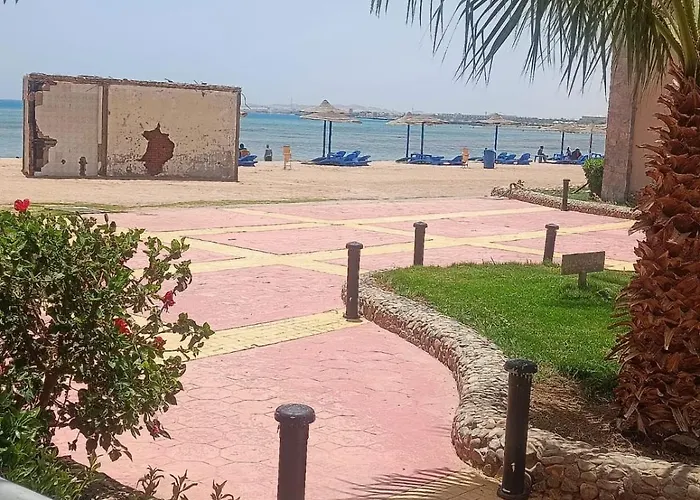 Apartment Beachfront Cozy Flat 10 Minutes From Air Port, Free Wifi Hurghada