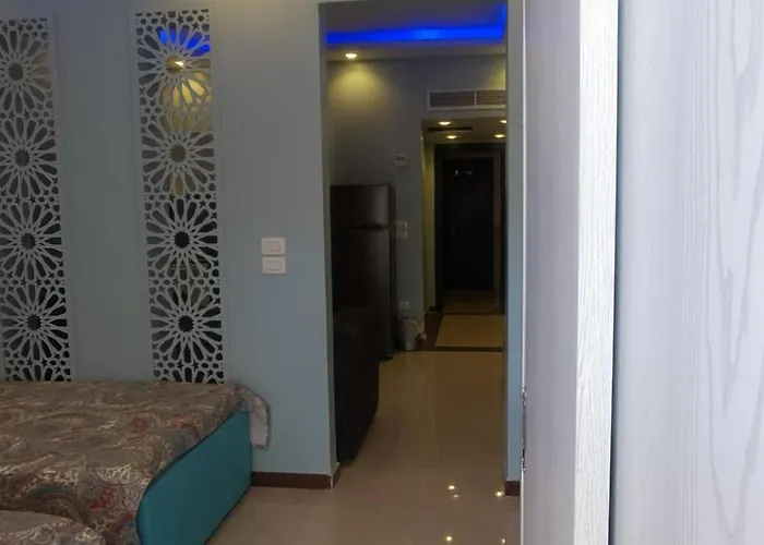Apartment Beachfront Cozy Flat 10 Minutes From Air Port, Free Wifi
