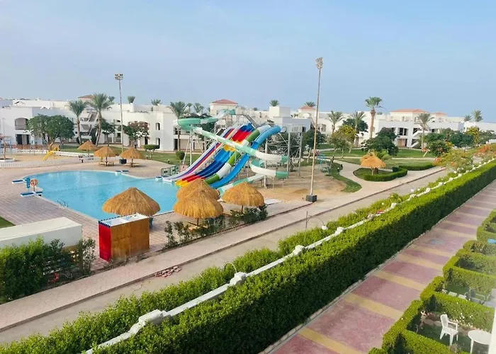 Apartment Beachfront Cozy Flat 10 Minutes From Air Port, Free Wifi